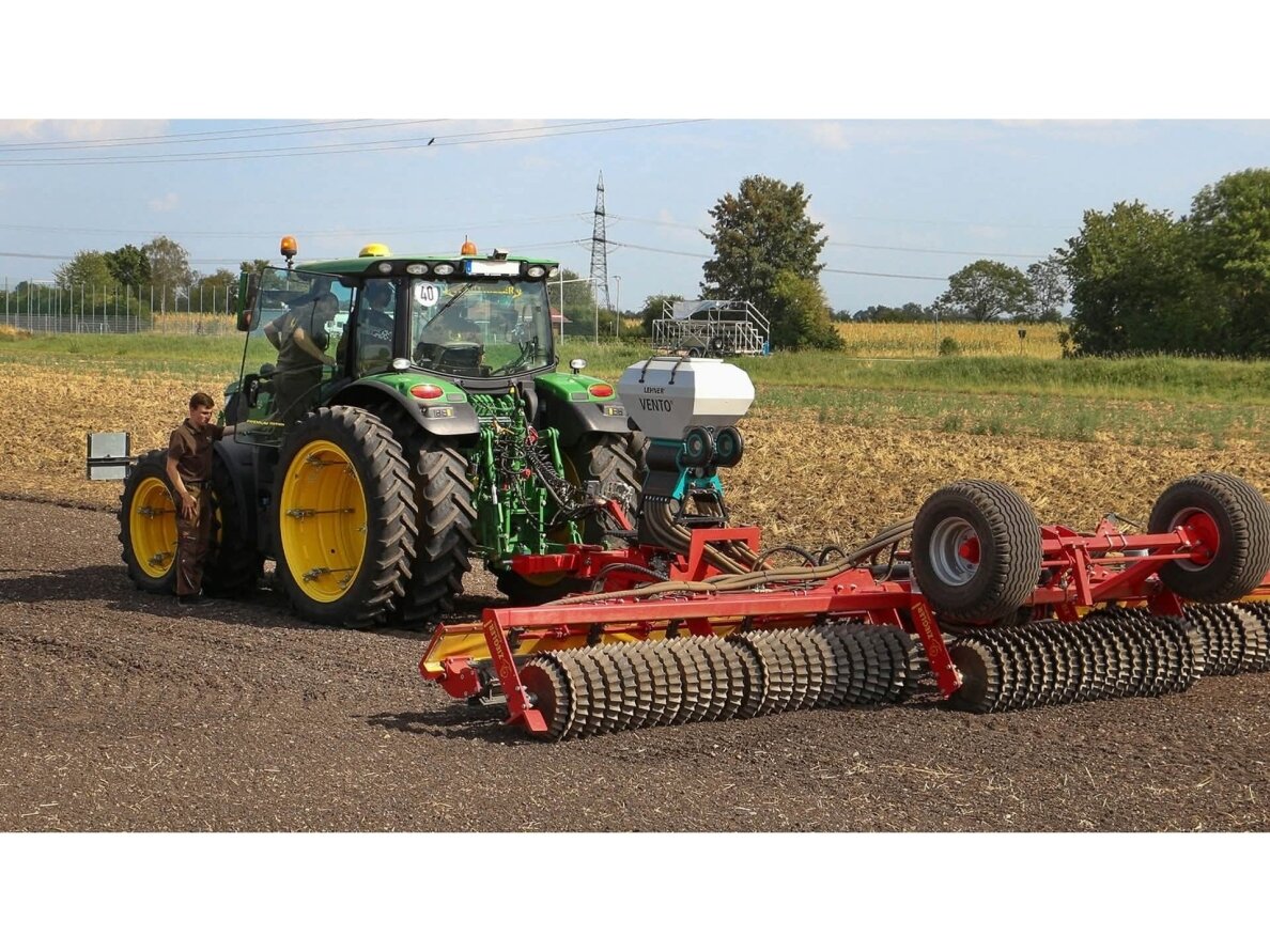 Pneumatinė sėjamoji VENTO® 12V 1 Pneumatinė sėjamoji VENTO® 12V 1